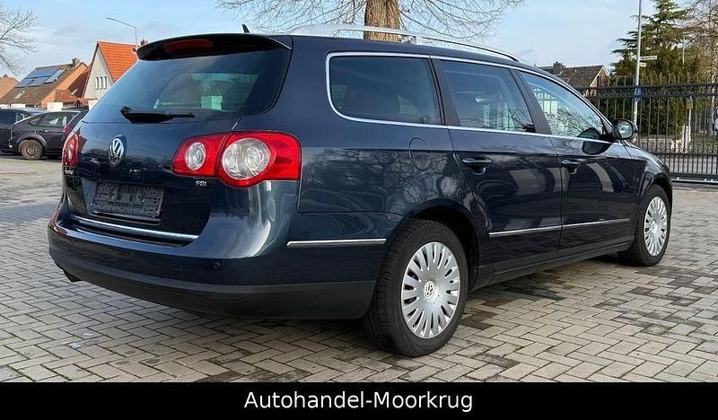 Gebraucht VW Passat Comfortline 116 PS (85 kW) 2006 Blau Kombi