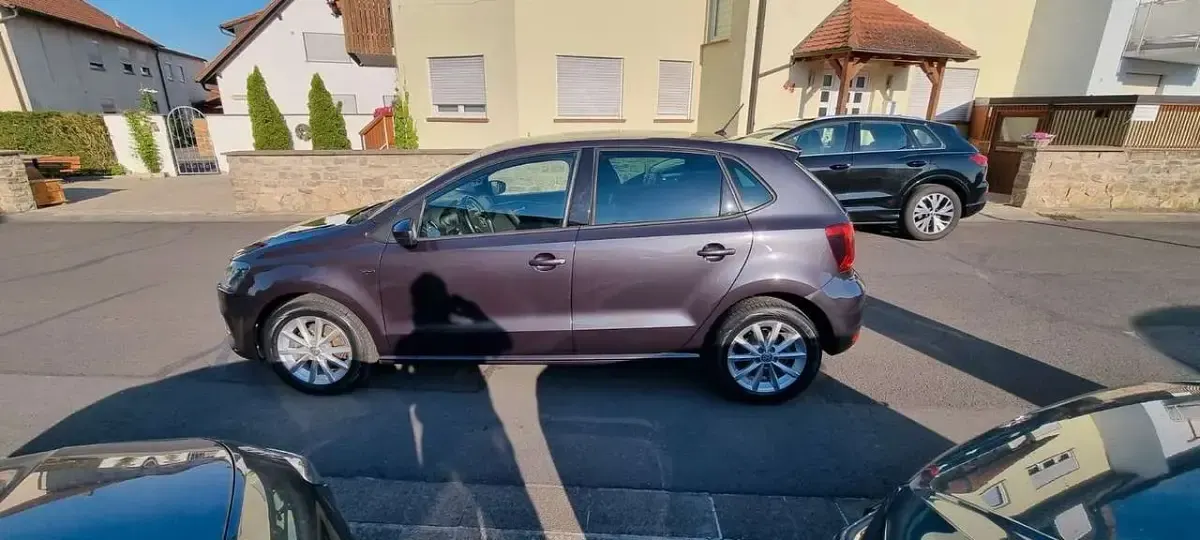 Gebraucht VW Polo LOUNGE 90 PS (66 kW) 2016 Kryptongrau metallic Kleinwagen