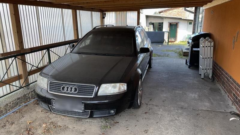 Schwarz Gebraucht 1999 Audi A6 Kombi | 2.800 € (Guter Preis) - Bild 1/4