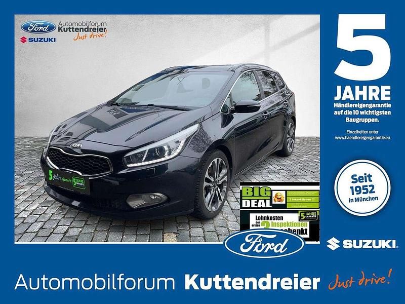 Gebraucht Kia Ceed Sportswagon Platinum Edition 128 PS (94 kW) 2014 (1k) zilinaschwarz met. Kombi