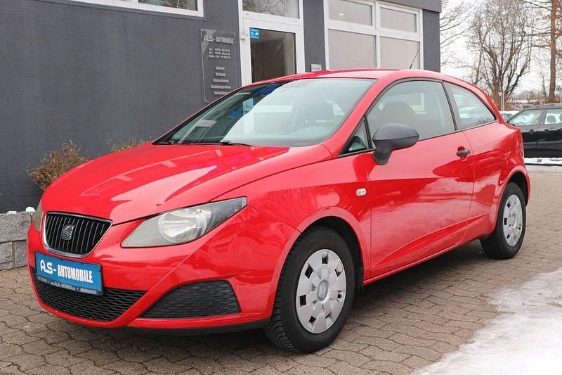 Gebraucht Seat Ibiza SC Basis 60 PS (44 kW) 2011 Rot Kleinwagen