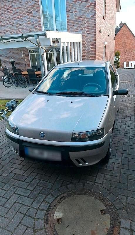 Gebraucht Fiat Punto 60 PS (44 kW) 2002 Silber Kleinwagen