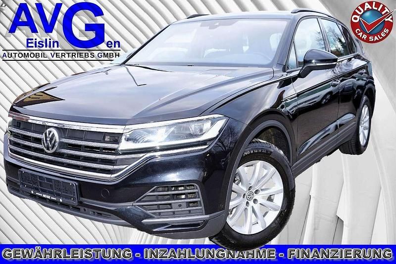 Deep black perleffekt Gebraucht 2018 VW Touareg SUV | 42.500 € - Bild 1/4