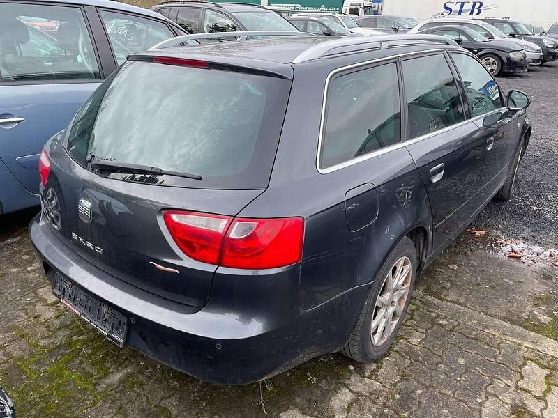 Gebraucht Seat Exeo Style 120 PS (88 kW) 2010 Schwarz Kombi