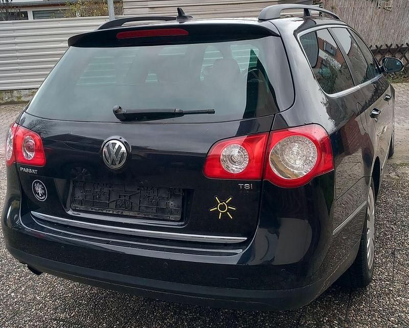 Gebraucht VW Passat Highline 122 PS (89 kW) 2010 Schwarz Limousine