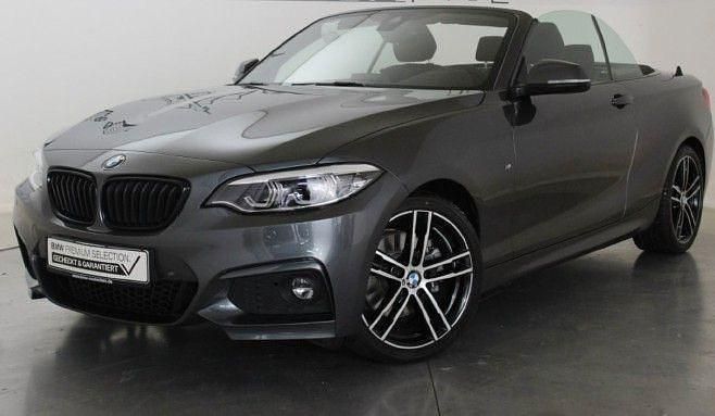 Grau Gebraucht 2021 BMW 220 M Sport Cabrio | 29.800 € (Superpreis) - Bild 1/4