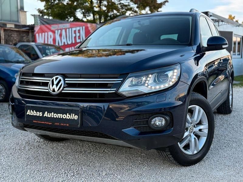 Blau Gebraucht 2011 VW Tiguan Track & Field SUV | 8.490 € (Fairer Preis) - Bild 1/4