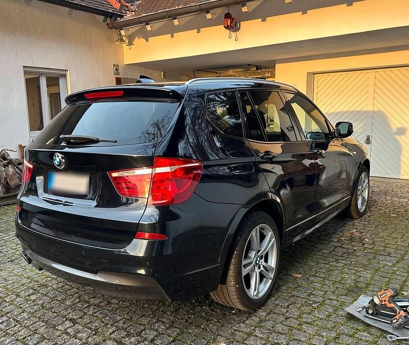 Gebraucht BMW X3 Performance 258 PS (189 kW) 2011 Schwarz SUV