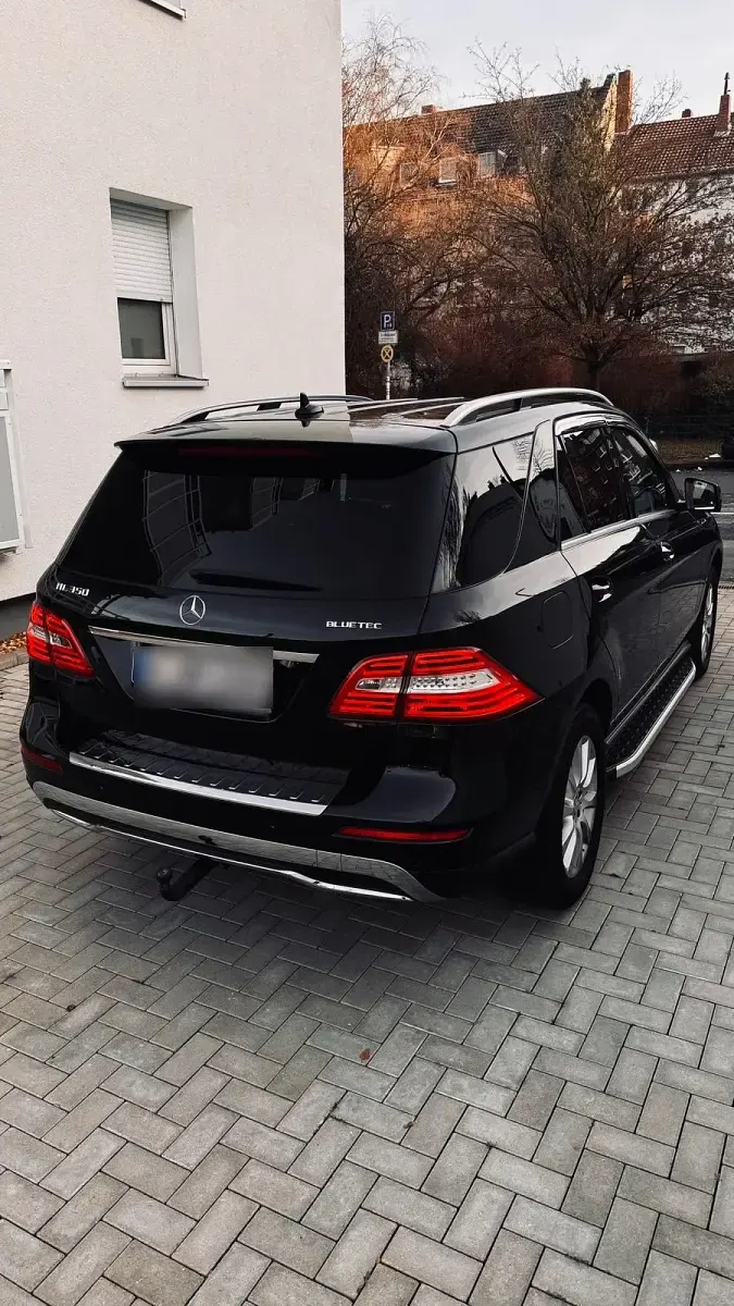 Gebraucht Mercedes ML350 258 PS (189 kW) 2014 Schwarz SUV