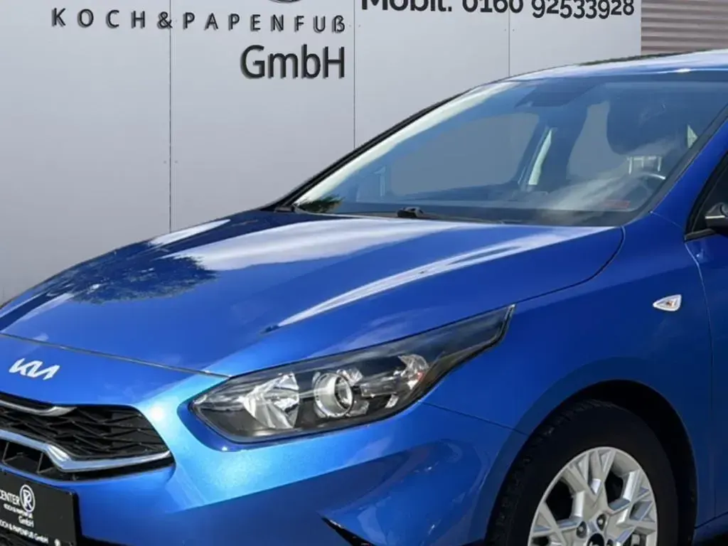 Gebraucht Kia Ceed Edition 7 120 PS (88 kW) 2022 Blau Kleinwagen