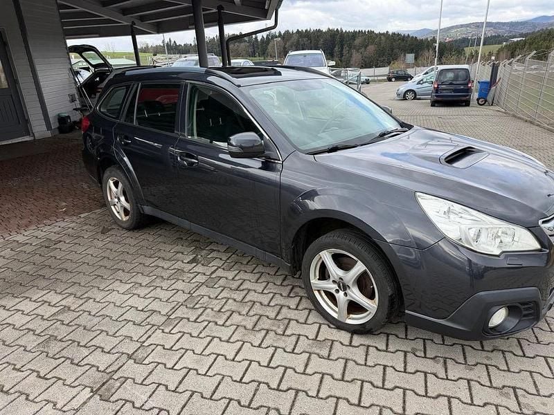 Gebraucht Subaru Outback Active 150 PS (110 kW) 2014 Grau Kombi