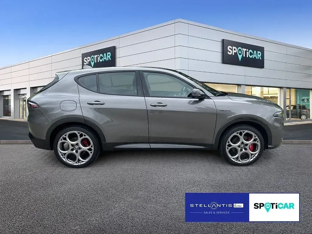 Gebraucht Alfa Romeo Tonale Veloce 179 PS (131 kW) 2023 Grau SUV