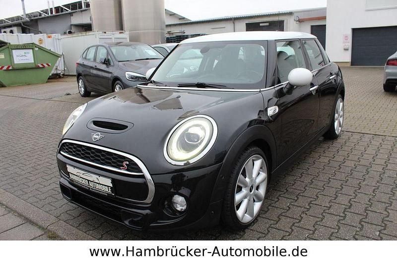 Gebraucht Mini Cooper 192 PS (141 kW) 2019 Schwarz Kleinwagen