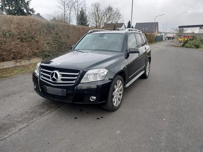 Gebraucht Mercedes GLK220 170 PS (125 kW) 2010 Schwarz SUV