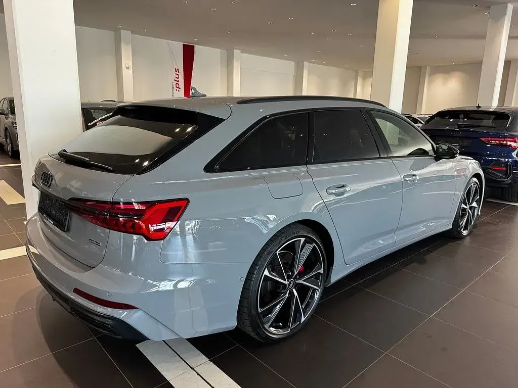 Gebraucht Audi A6 S-Line 367 PS (269 kW) 2022 Grau Kombi