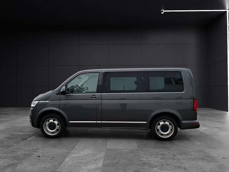 Gebraucht VW Multivan Generation Six 150 PS (110 kW) 2022 Indiumgrau metallic Van