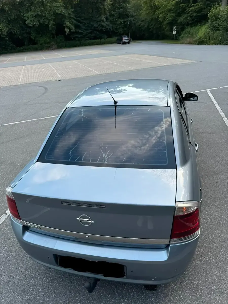 Gebraucht Opel Vectra 140 PS (102 kW) 2006 Grau Limousine