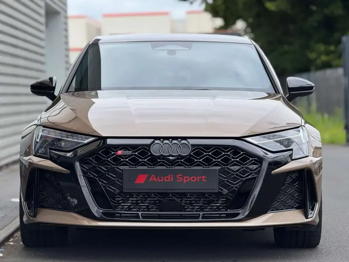 Neu Audi RS3 400 PS (294 kW) 2026 Bronzo montecarlo 226718 audi Limousine