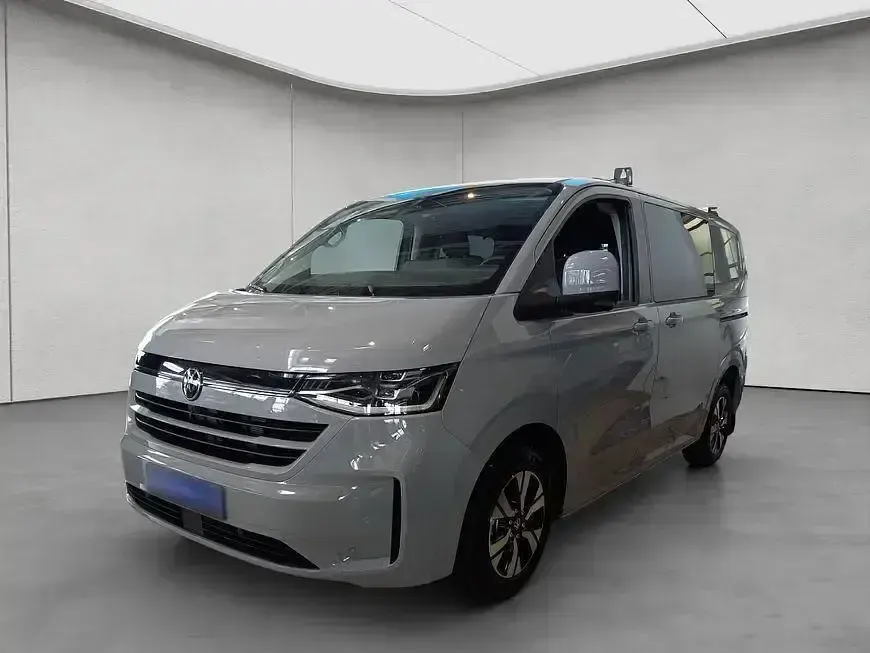 Gebraucht VW T7 150 PS (110 kW) 2026 Grau Van