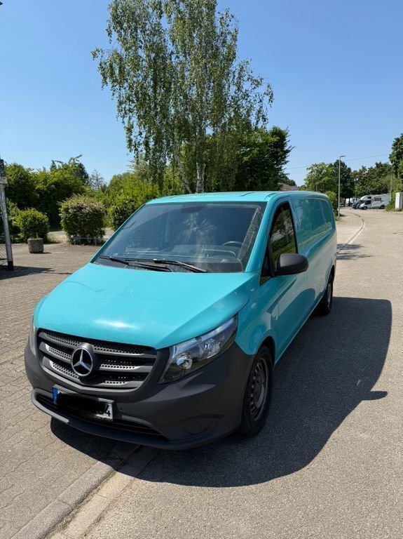 Gebraucht 2017 Mercedes Vito Van / Kleinbus | 13.500 € - Bild 1/4