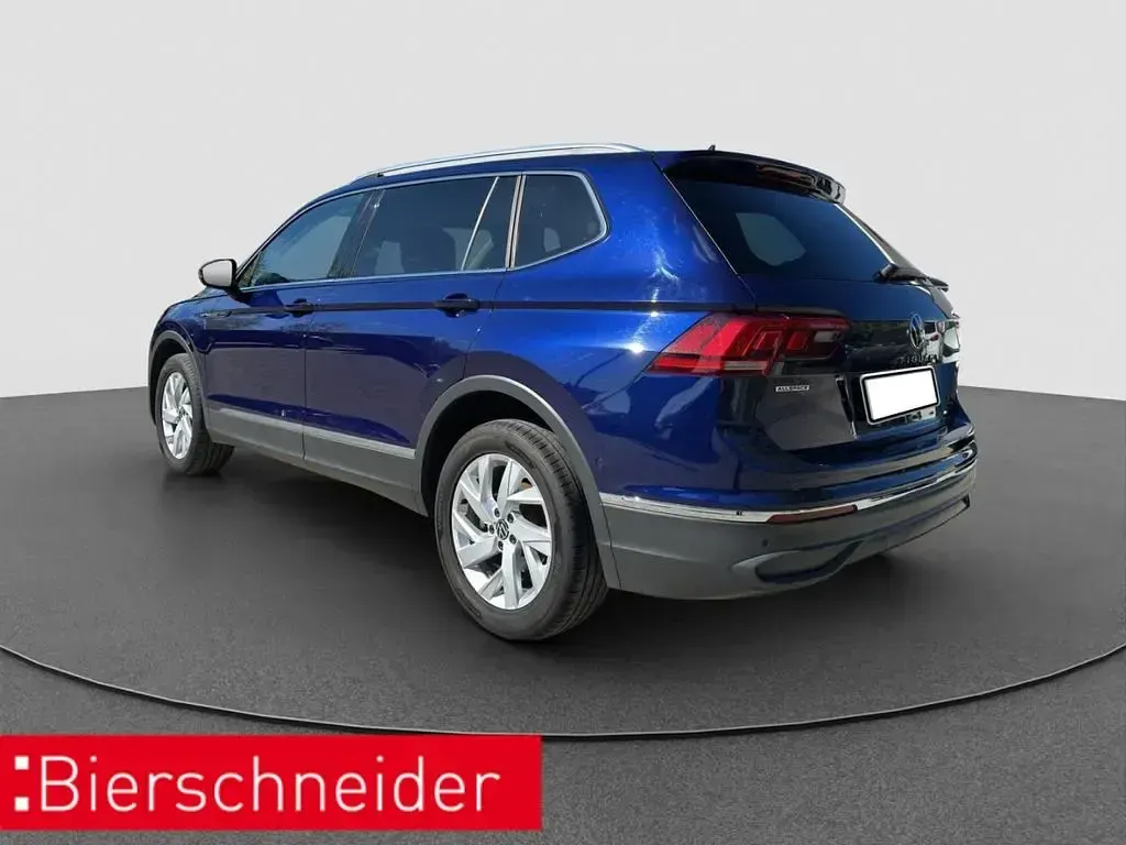 Gebraucht VW Tiguan Allspace Life 190 PS (139 kW) 2022 Blau SUV