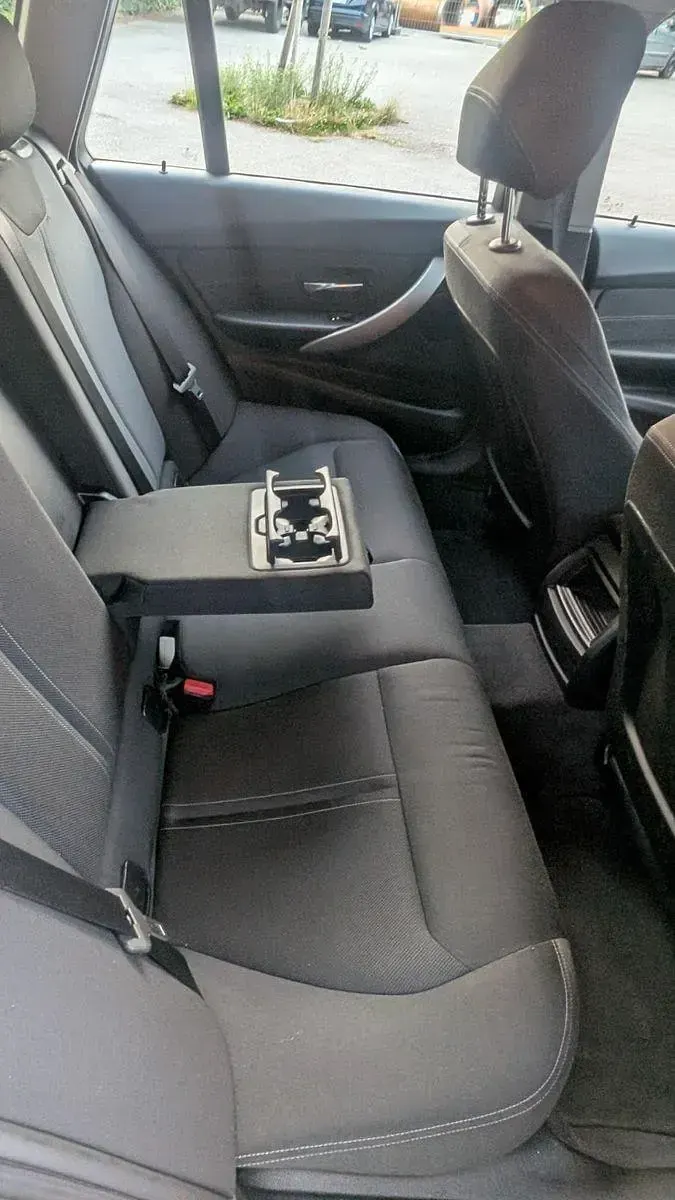 Gebraucht BMW 320 Advantage 184 PS (135 kW) 2017 Braun Kombi