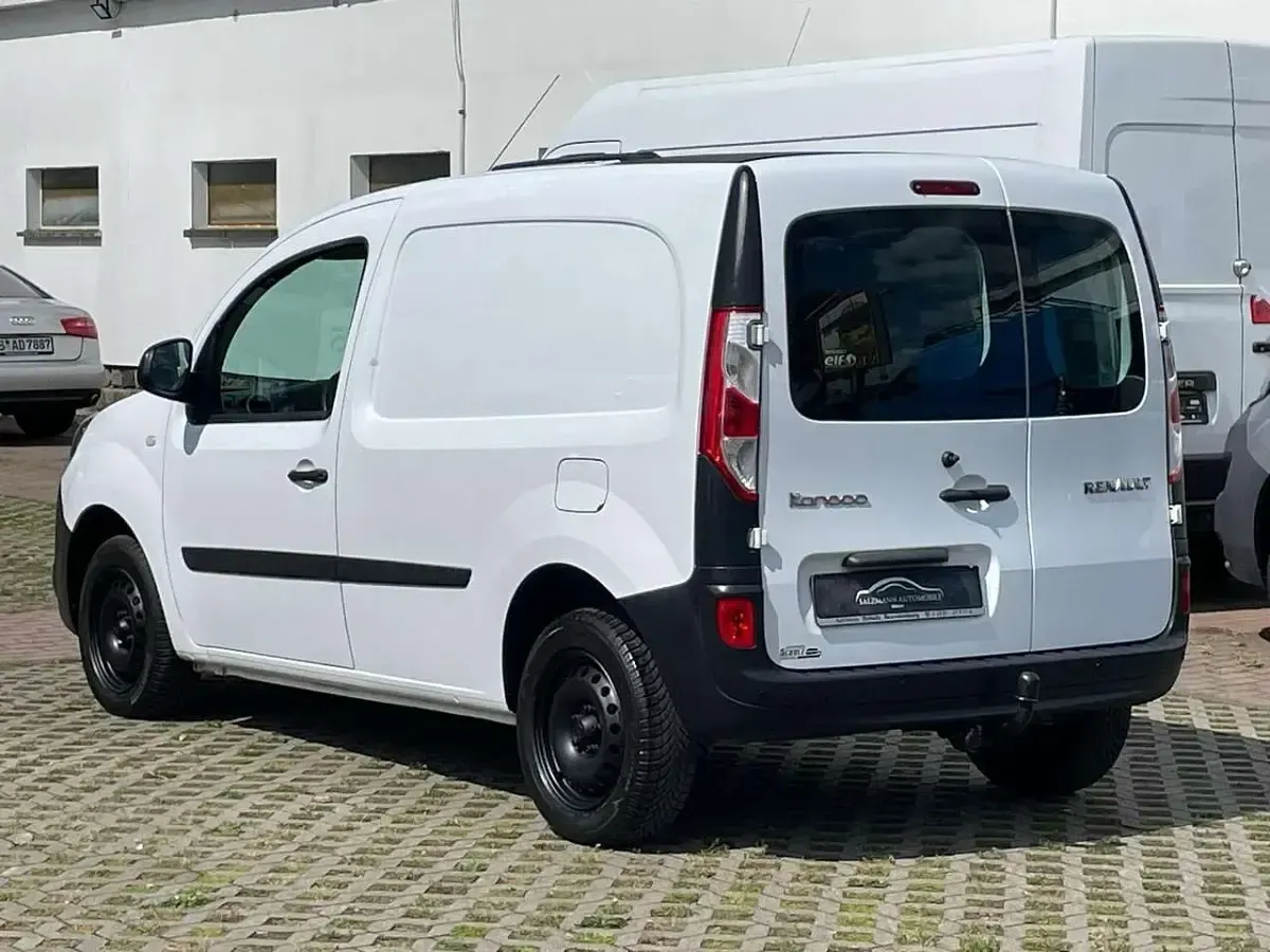 Gebraucht Renault Kangoo 110 PS (80 kW) 2018 Weiß Van / Kleinbus