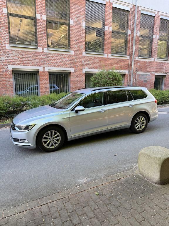 Gebraucht VW Passat Highline 190 PS (139 kW) 2016 Silber Limousine