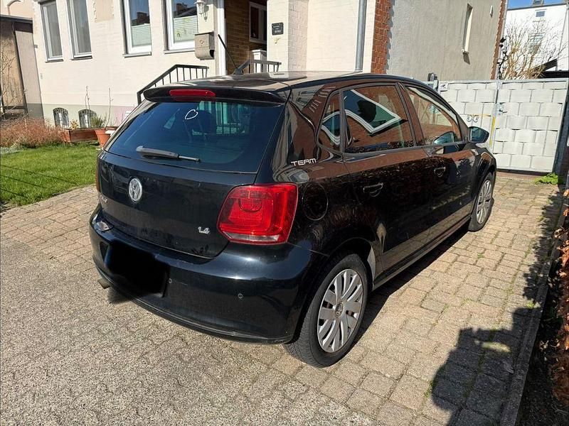 Usado VW Polo Edition 60 HP (44 kW) 2010 Preto Citadino