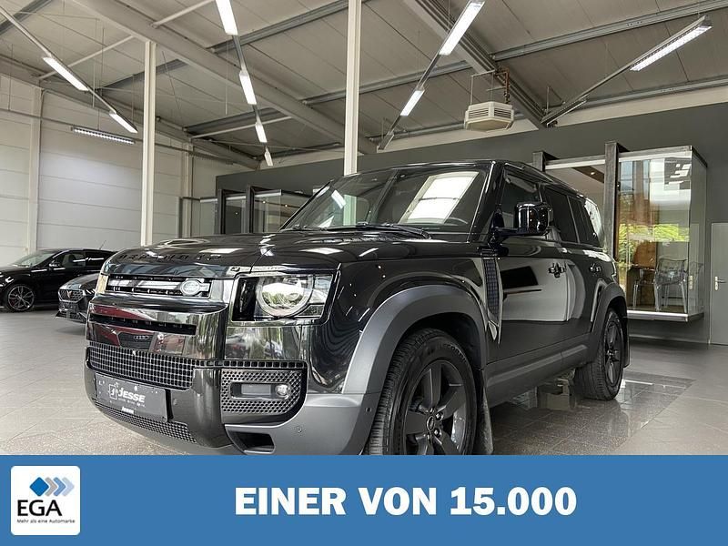 Schwarz metallic Gebraucht 2021 Land Rover Defender SE SUV | 56.420 € (Teuer) - Bild 1/4