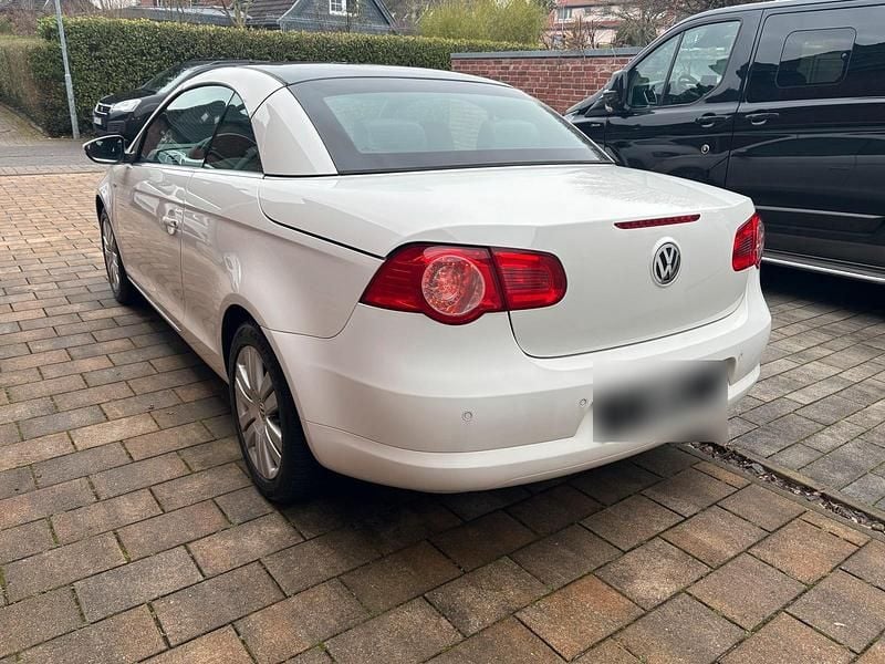 Gebraucht VW Eos 122 PS (89 kW) 2008 Weiß Cabrio