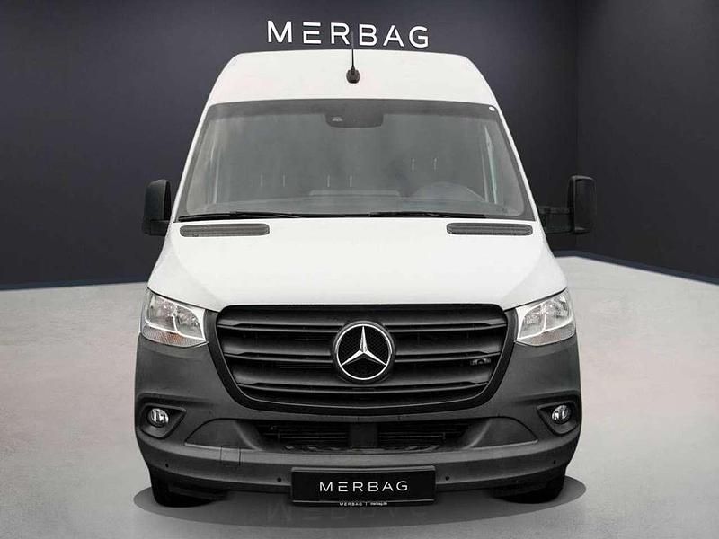 Gebraucht Mercedes Sprinter 163 PS (119 kW) 2021 Arktisweiß Van