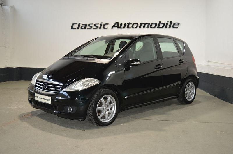 Schwarz Gebraucht 2005 Mercedes A200 Avantgarde Van / Kleinbus | 2.990 € (Etwas zu teuer) - Bild 1/4