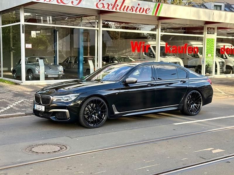 Gebraucht BMW M760 Performance 609 PS (447 kW) 2018 Schwarz Limousine
