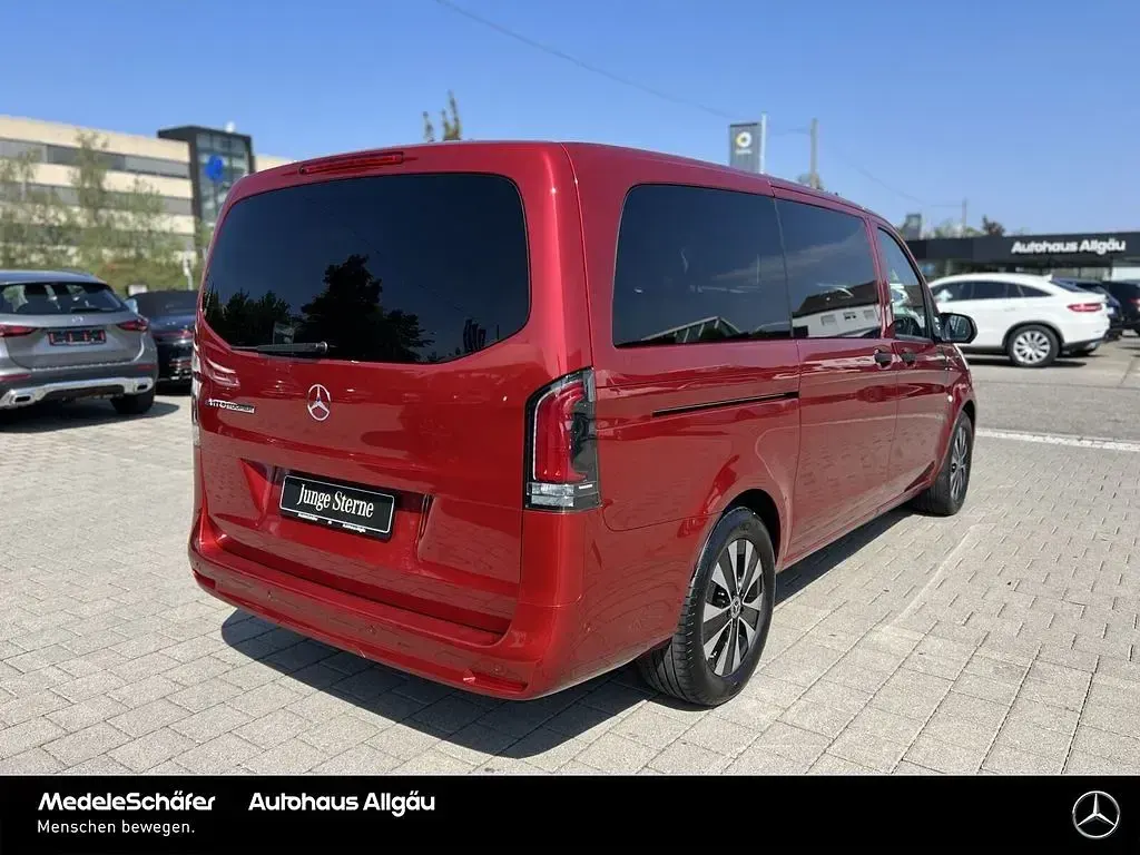 Gebraucht Mercedes e-Vito 150 kW (204 PS) 2025 Rot Van