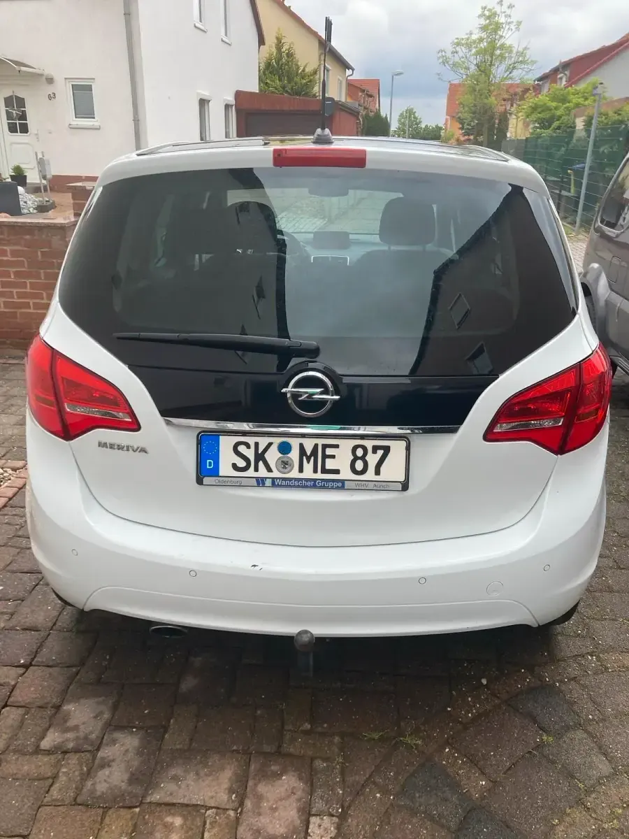 Używany Opel Meriva 140 KM (102 kW) 2013 Biały Minivan