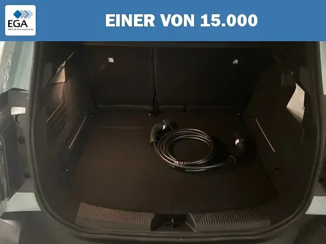 Neu Renault 4 E-Tech Komfort 110 kW (150 PS) 2026 Blau SUV