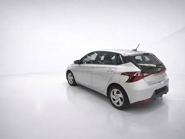 Gebraucht Hyundai i20 Select 101 PS (74 kW) 2022 Silber Kleinwagen