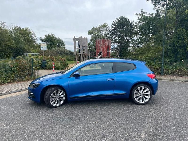 Blau Gebraucht 2010 VW Scirocco Team Coupé | 14.500 € - Bild 1/4