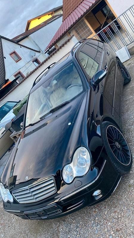 Gebraucht Mercedes C280 231 PS (169 kW) 2006 Schwarz Kombi