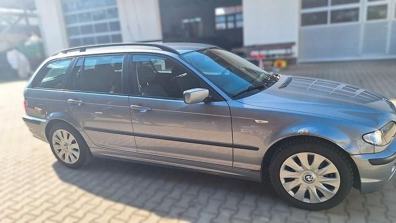 Gebraucht BMW 318 116 PS (85 kW) 2005 Grau Kombi