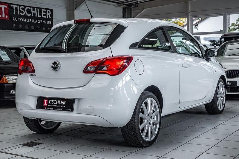 Gebraucht Opel Corsa Edition 90 PS (66 kW) 2015 Weiß Kleinwagen