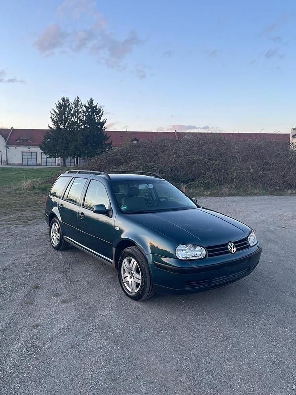 Gebraucht VW Golf IV 116 PS (85 kW) 2002 Blau Kombi
