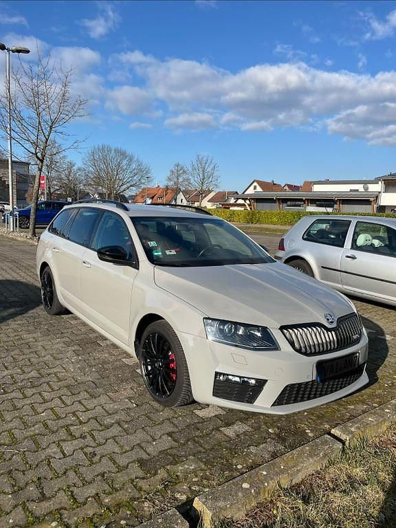 Gebraucht Skoda Octavia RS 230 PS (169 kW) 2016 Grau Kleinwagen