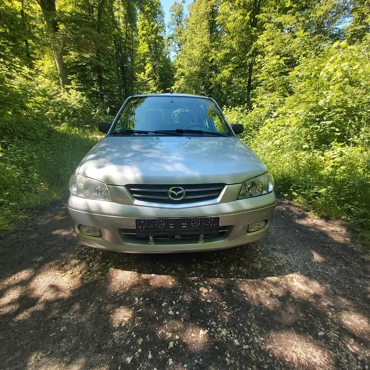 Gebraucht Mazda Demio 75 PS (55 kW) 2001 Silber Kleinwagen
