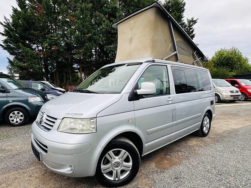 Reflexsilber metallic Gebraucht 2009 VW T5 California Van | 29.990 € - Bild 1/4