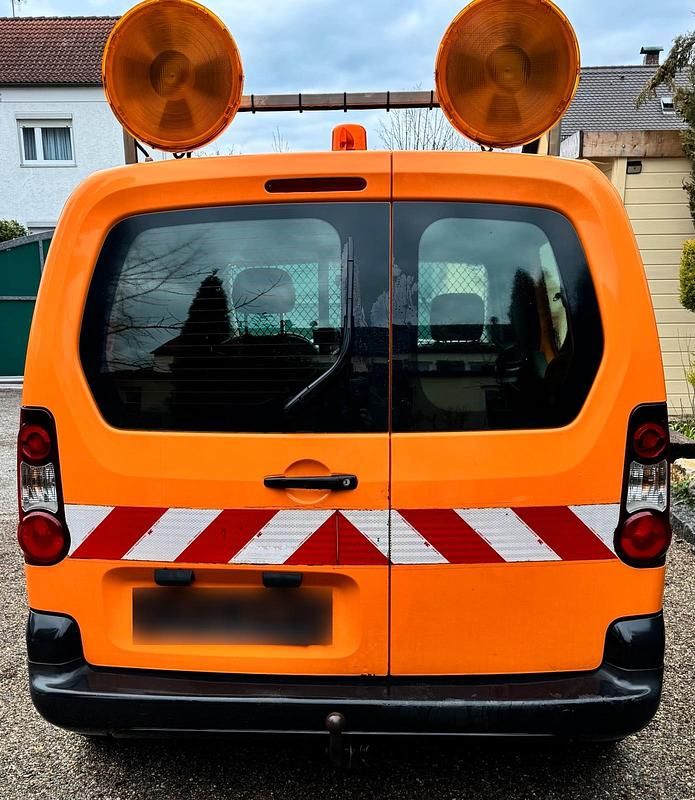 Gebraucht Citroën Berlingo 90 PS (66 kW) 2013 Orange Van / Kleinbus