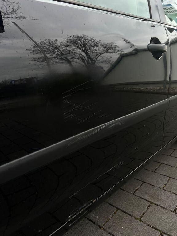 Gebraucht VW Polo Comfortline 64 PS (47 kW) 2005 Schwarz Kleinwagen