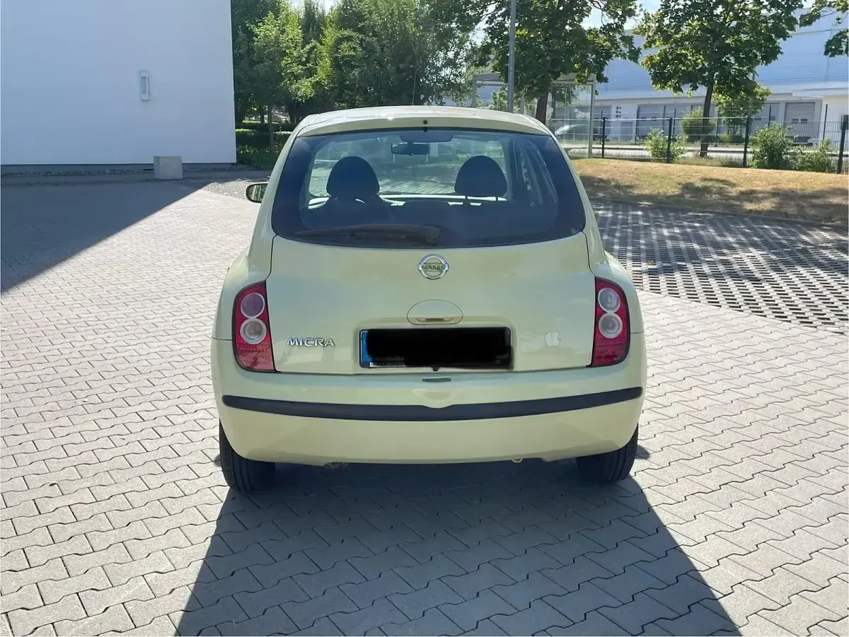 Gebraucht Nissan Micra 65 PS (47 kW) 2006 Gelb Kleinwagen