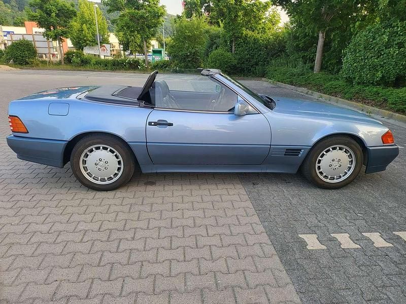 Blau Gebraucht 1992 Mercedes SL300 Cabrio | 15.000 € - Bild 1/4
